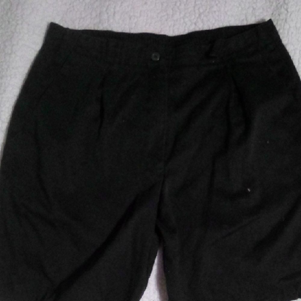 Jantzen Men's Black Flat Front Shorts
